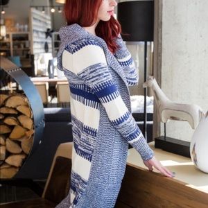 Twigg & Feather Ophelia Hooded Cardigan Small.